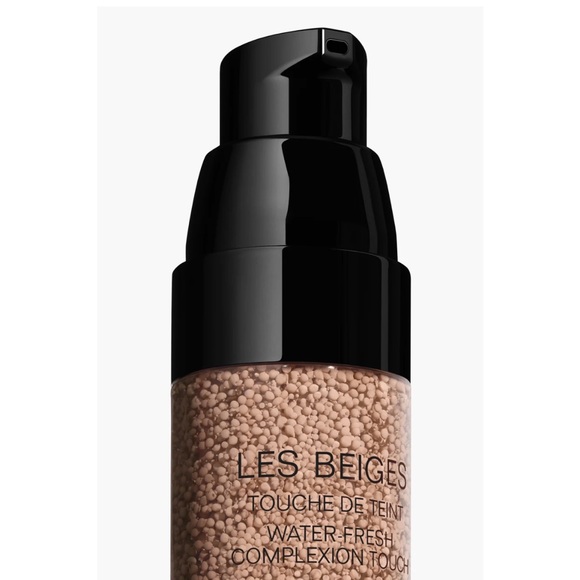 CHANEL Les Beiges Water-Fresh Concealer - Picture 8 of 8